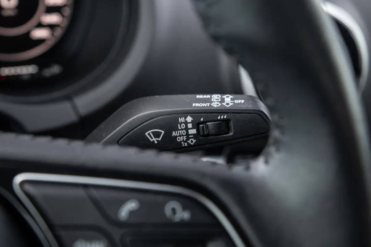 40 TFSI e Edition AIRCO / CRUISE CONTROLE / BRUIN LEER / AUTOMAAT / PHEV