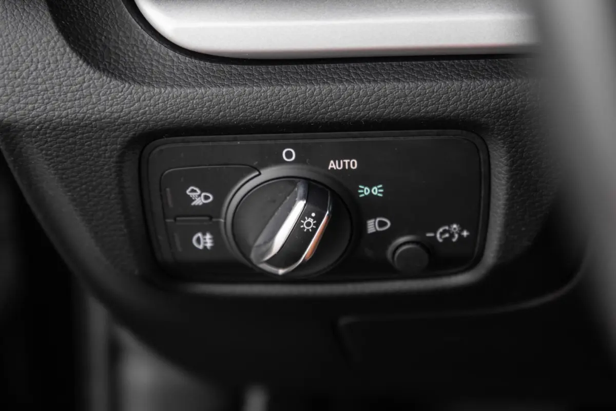 40 TFSI e Edition AIRCO / CRUISE CONTROLE / BRUIN LEER / AUTOMAAT / PHEV