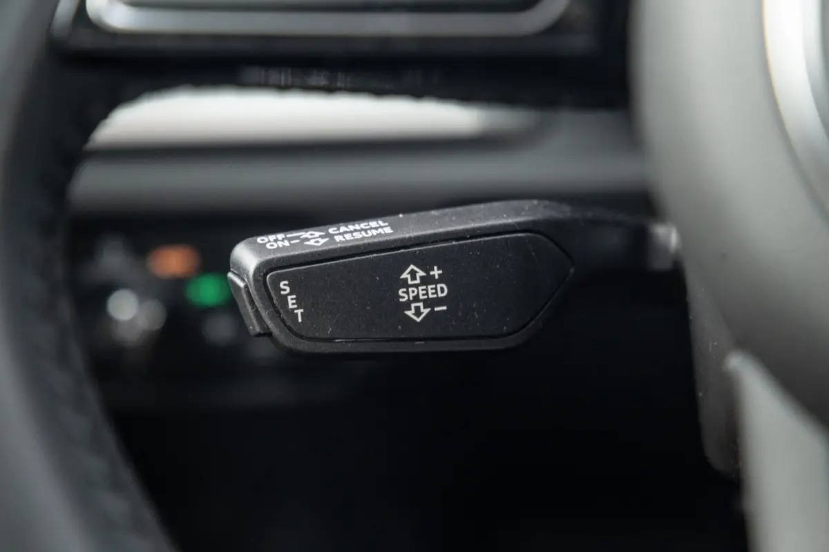 40 TFSI e Edition AIRCO / CRUISE CONTROLE / BRUIN LEER / AUTOMAAT / PHEV