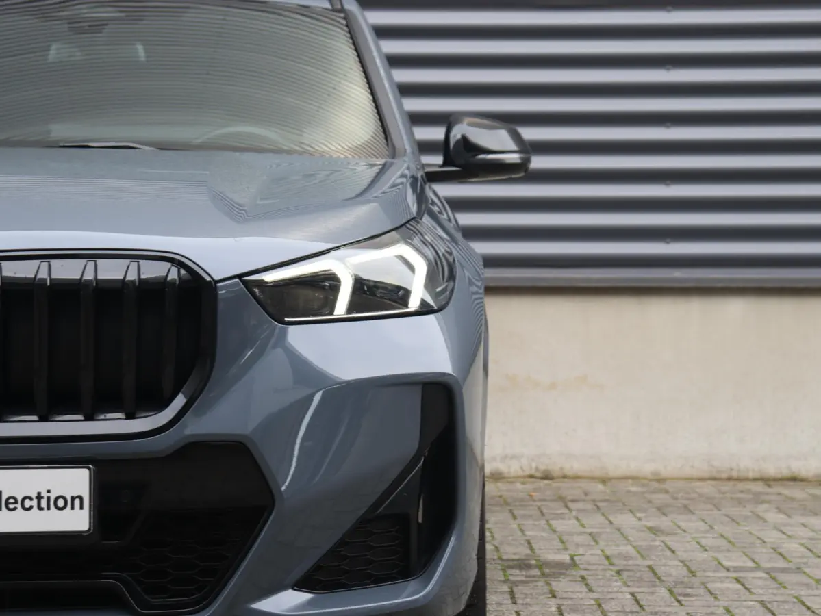 xDrive30e | M Sportpakket | Panodak | Trekhaak | Head-Up | Driving Assistant Plus | Harman Kardon | Parking Assistant Plus | Getint Glas | Comfort Access | SoH 96% | 20'' LMV