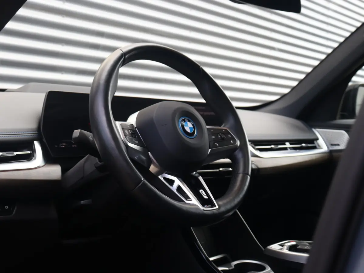 xDrive30e | M Sportpakket | Panodak | Trekhaak | Head-Up | Driving Assistant Plus | Harman Kardon | Parking Assistant Plus | Getint Glas | Comfort Access | SoH 96% | 20'' LMV
