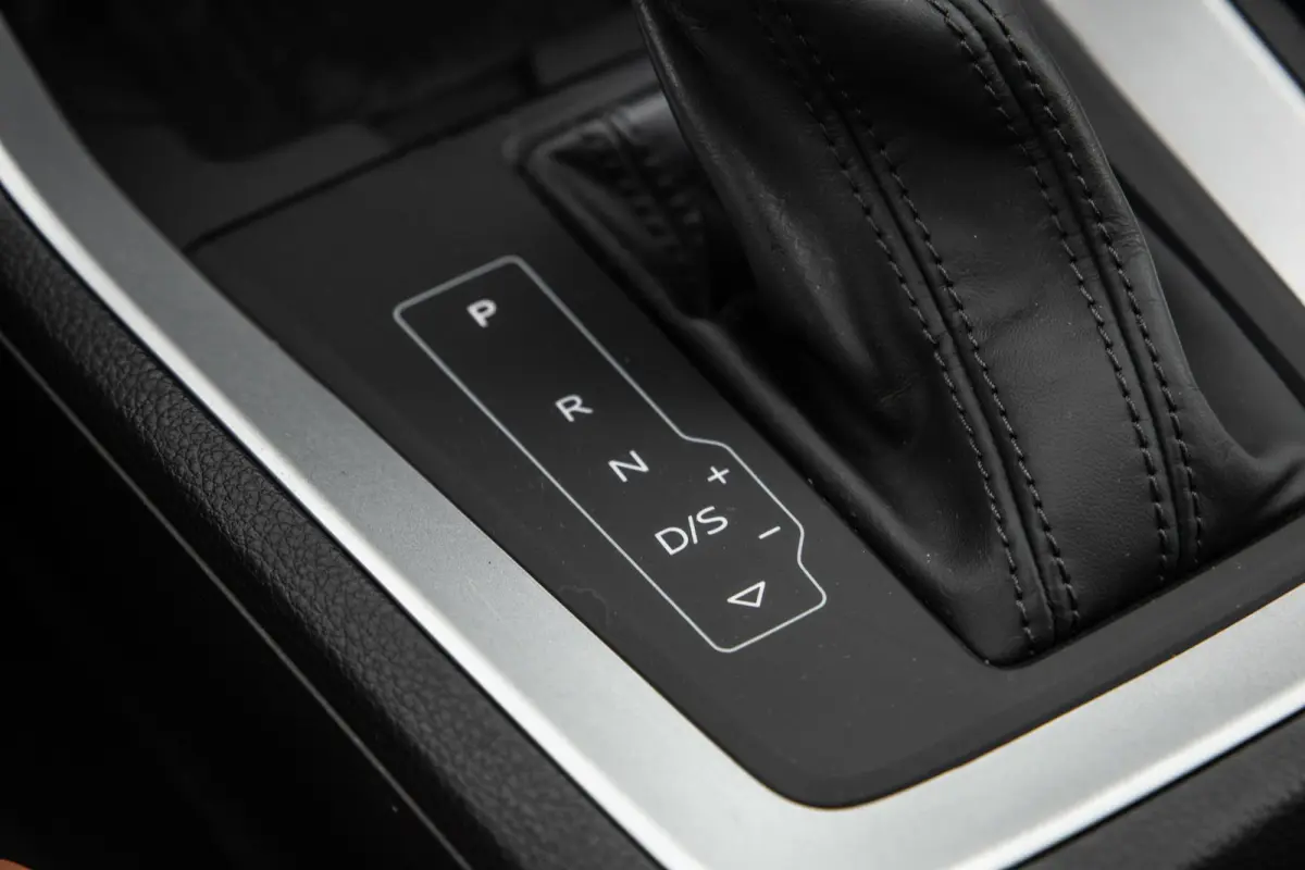 45 TFSI e edition VIRTUAL COCKPIT / CRUISE CONTROLE / AIRCO / BRUIN LEER / PHEV