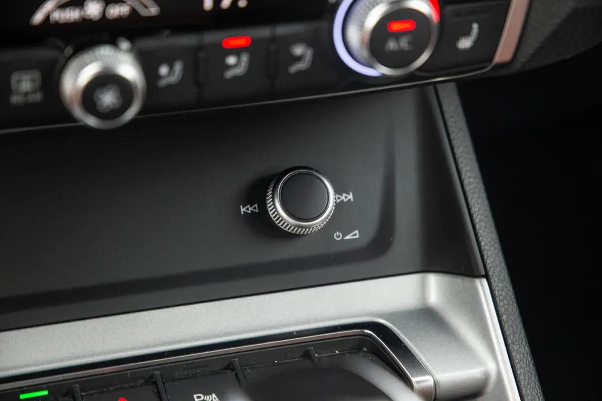 45 TFSI e edition VIRTUAL COCKPIT / CRUISE CONTROLE / AIRCO / BRUIN LEER / PHEV