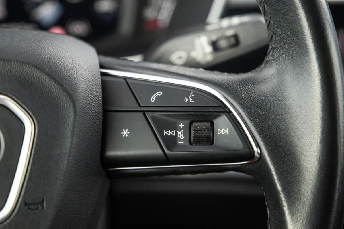 45 TFSI e edition VIRTUAL COCKPIT / CRUISE CONTROLE / AIRCO / BRUIN LEER / PHEV