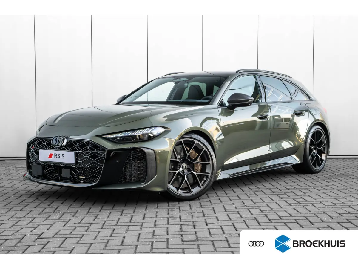 RS 5 Avant e-hybrid 470 kW / 639 PK | Keramische Remmen | Carbon In&Exterieur | Panorama dak | Stoelventilatie & Massage