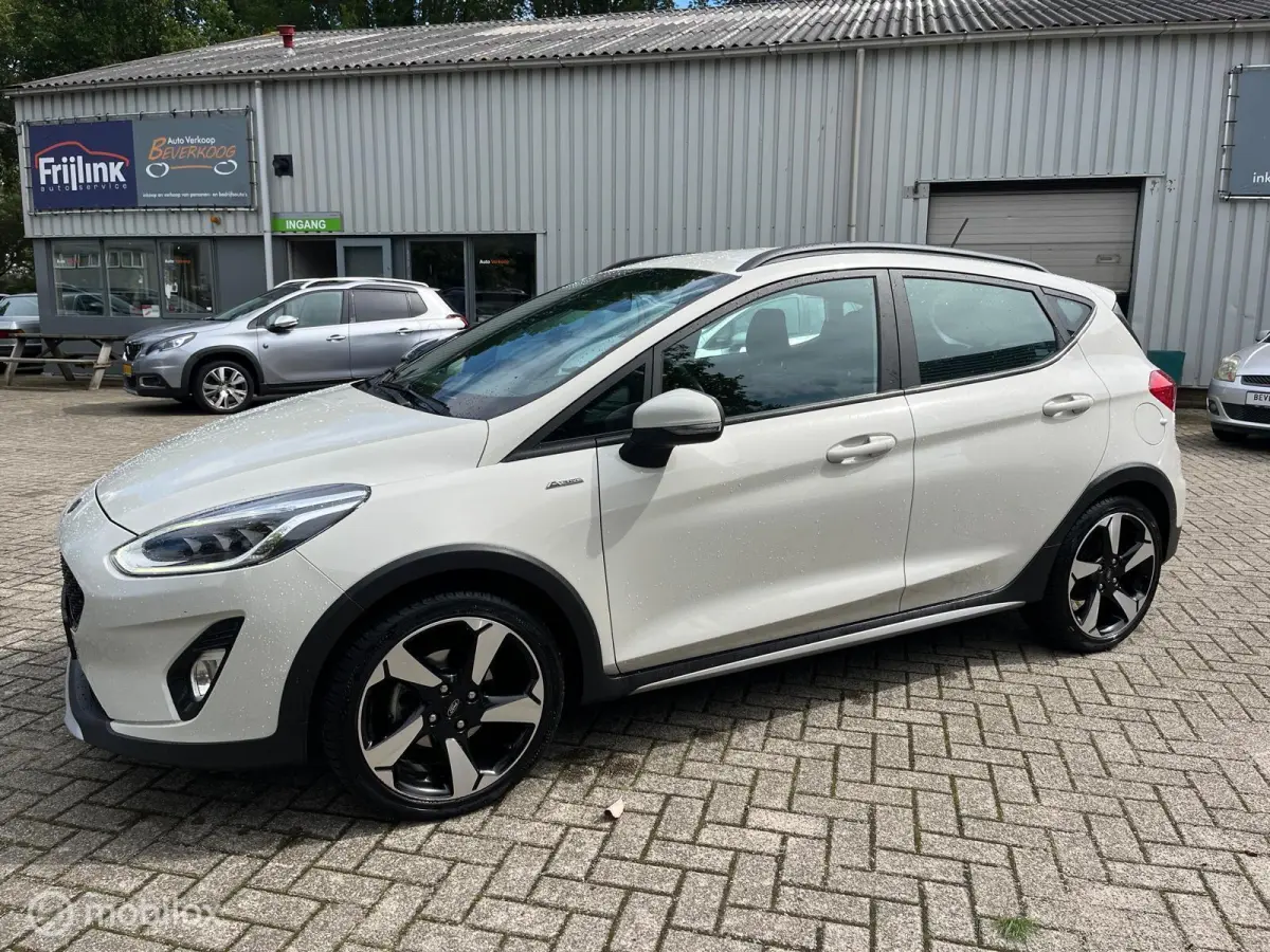 1.0 EcoBoost Active / B&O / APPLE CARPLAY