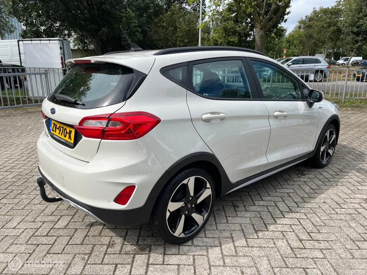 1.0 EcoBoost Active / B&O / APPLE CARPLAY