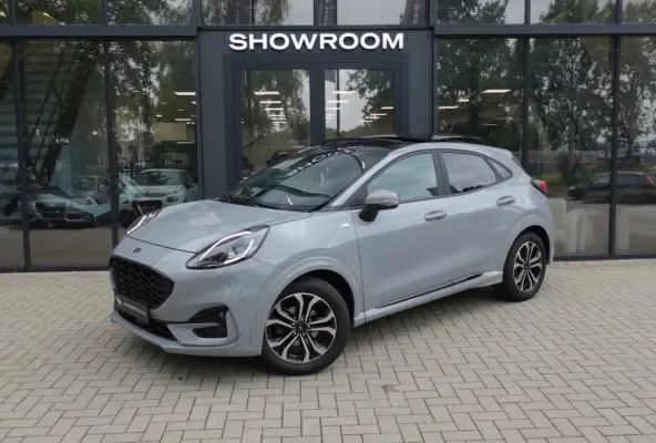 1.0 EcoBoost ST-Line PANO CAM CRUISE'