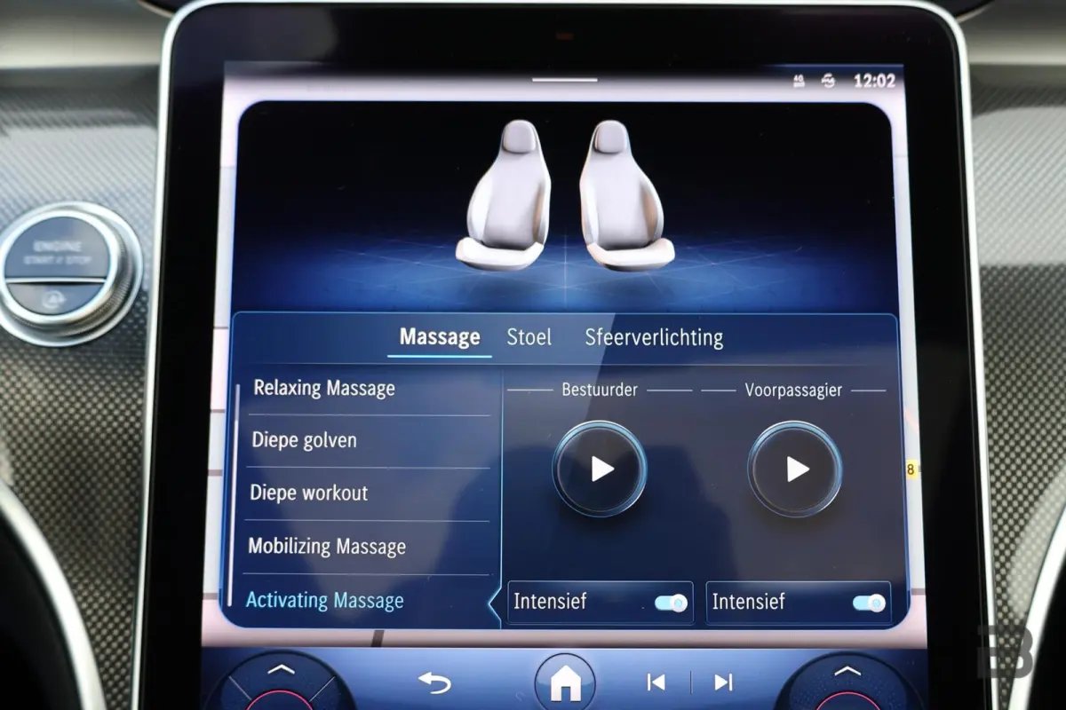 220 d AMG Line / Panoramadak / Burmester Surround / Massage Stoelen / Night Pakket / Trekhaak Wegklapbaar