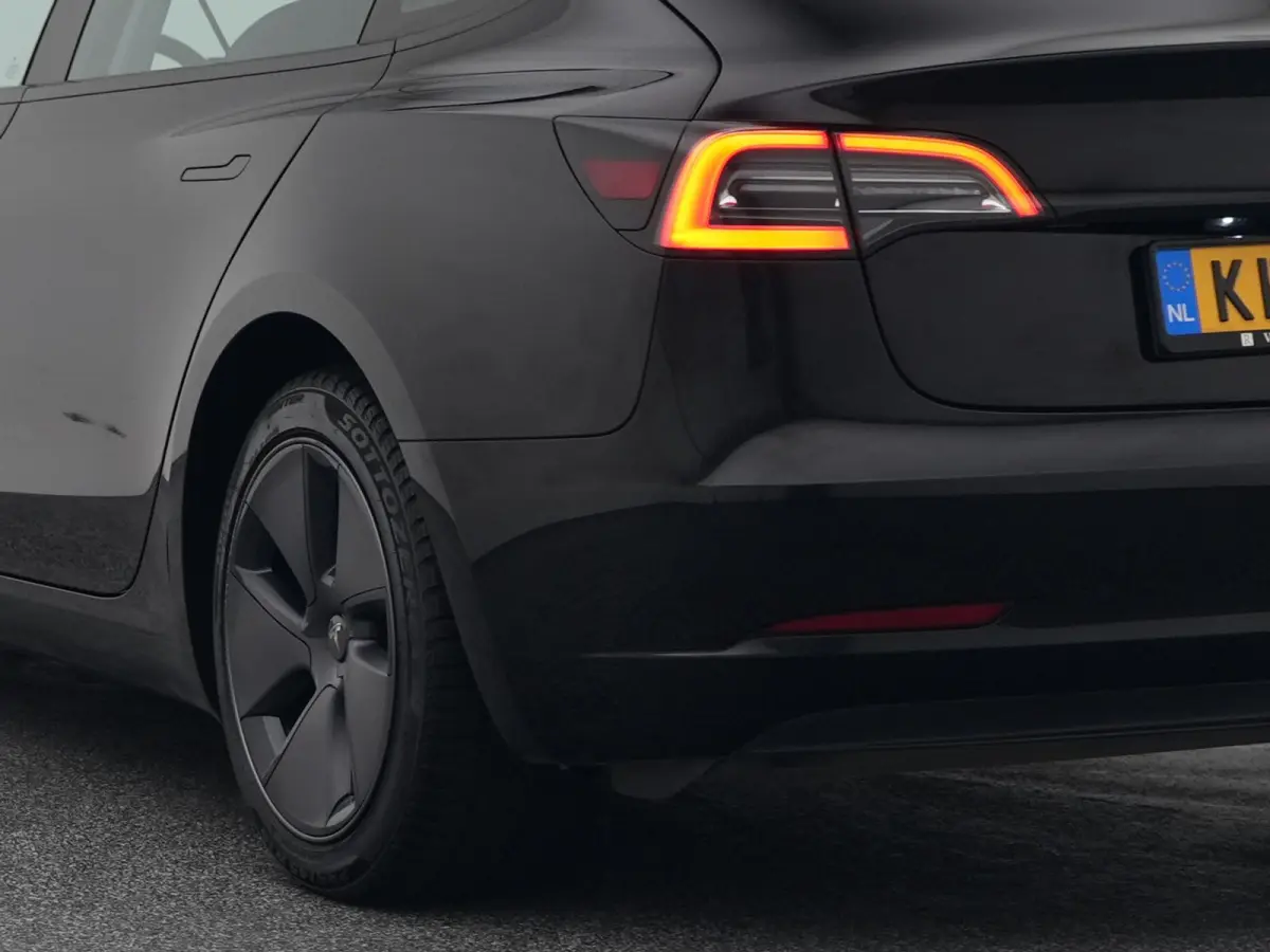Long Range AWD 75 kWh | PANO | CAMERA | STOELVERW. | AUTOPILOT
