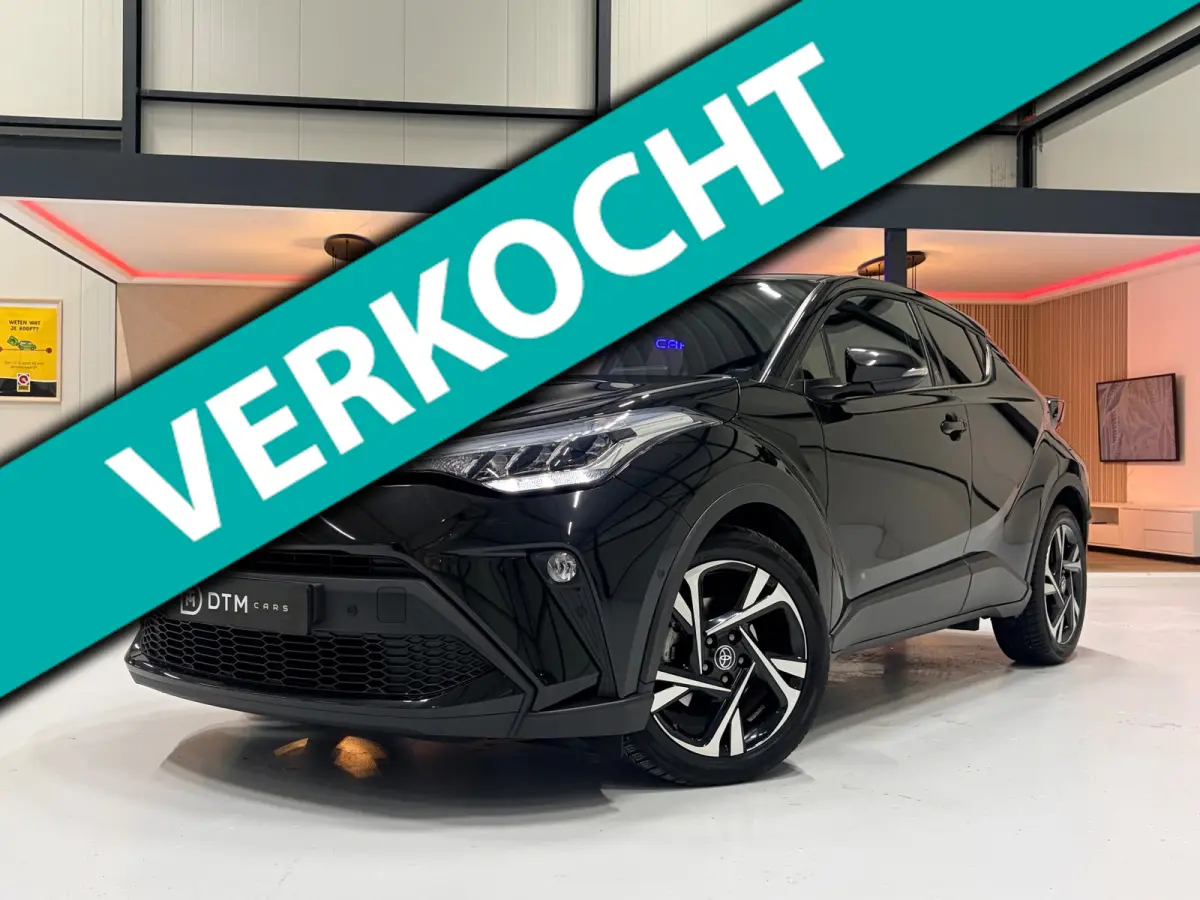 2.0 Hybrid Dynamic| Carplay|Led|Navigatie|Camera |ACC|Stoelverwarming + Stuur