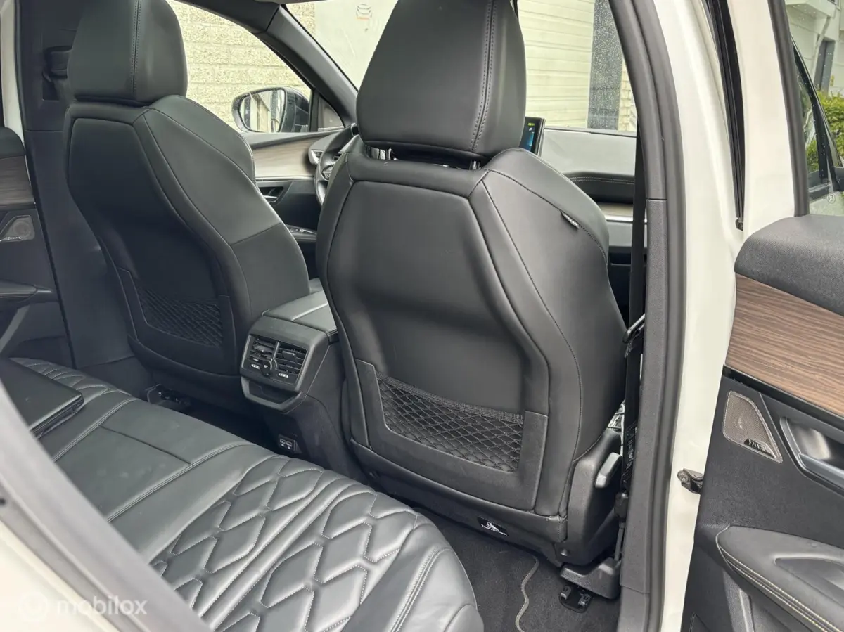1.6 HYbrid4 300 GT Panodak 19” leder Focal audio