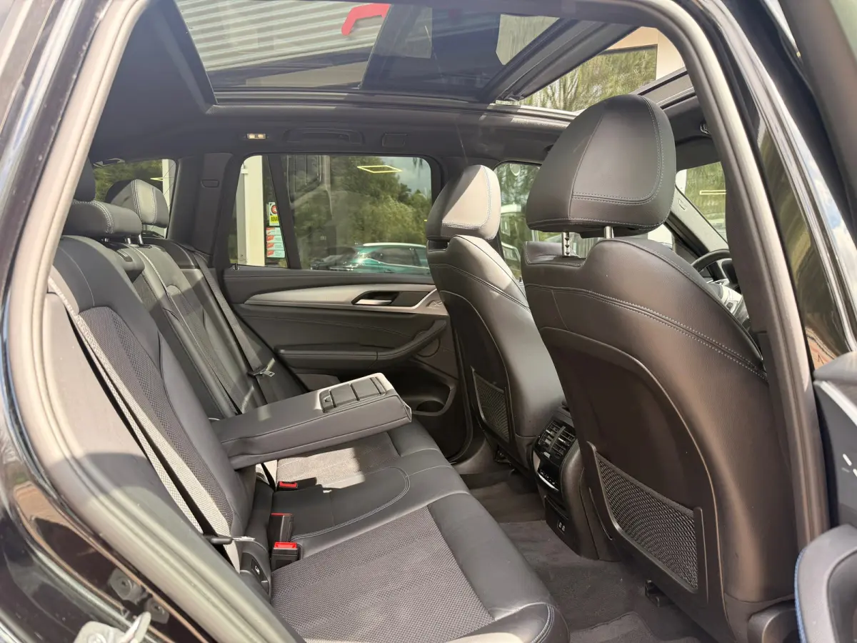 XDrive30e High Exe M-Sport | H.U.D | Pano | D.A.P| SOH 90.8 %