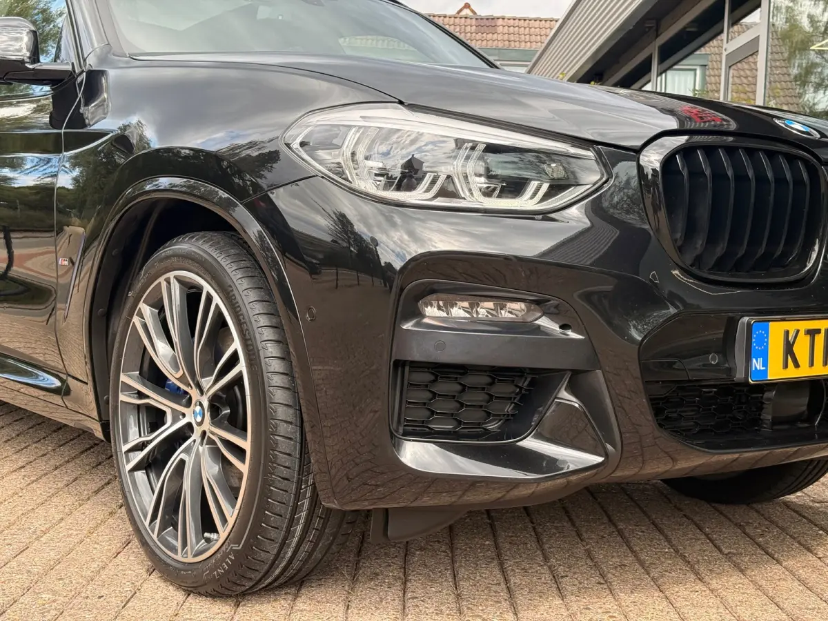 XDrive30e High Exe M-Sport | H.U.D | Pano | D.A.P| SOH 90.8 %