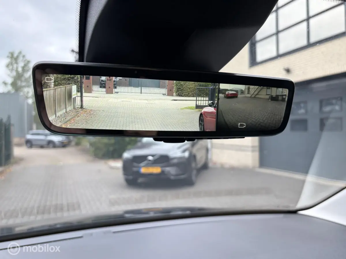 1.5 BlueHDi 102 PK € 16.500 ex /binnenspiegelcamera / airco / FM nav / Carplay / camera 360