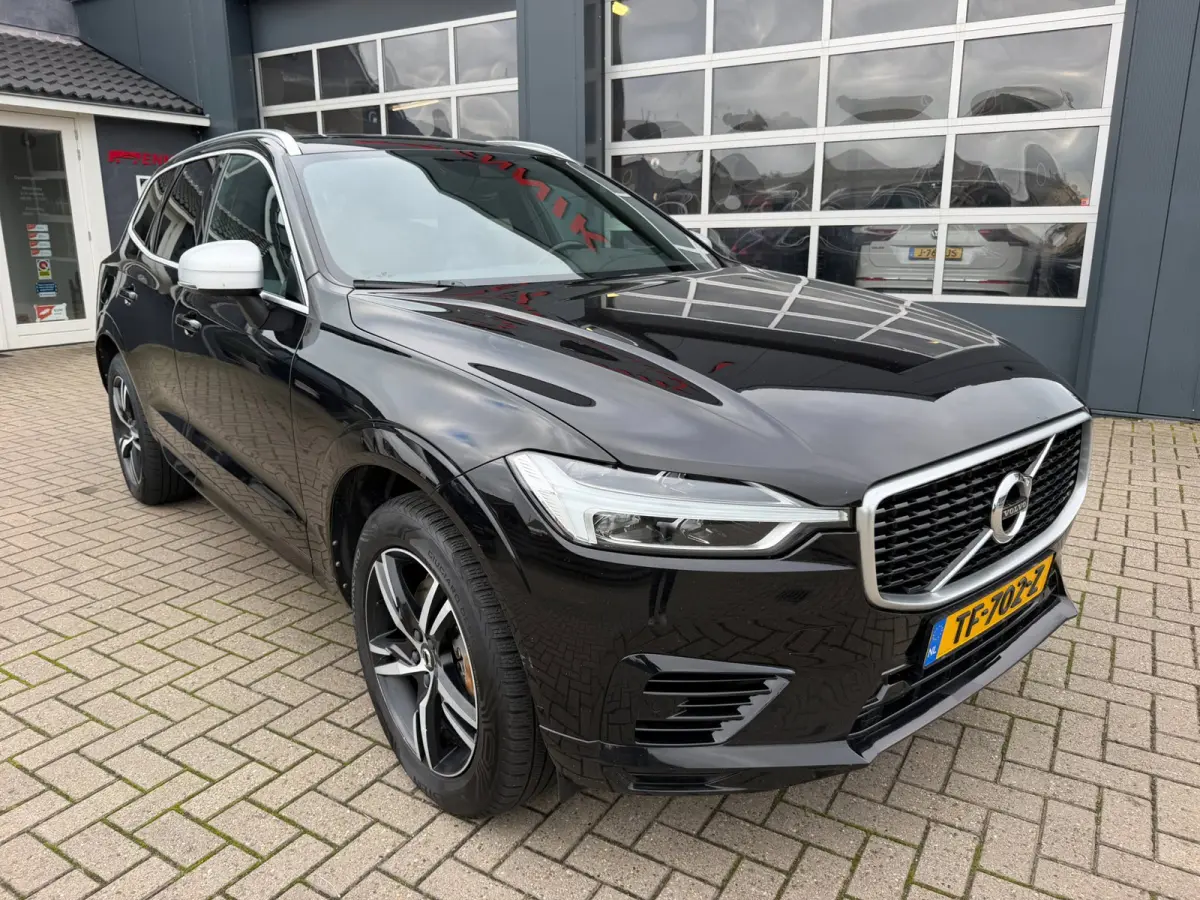 2.0 T8 Twin Engine AWD R-Design / Pano / ACC / SOH 82% / Trekhaak / Top Auto !.