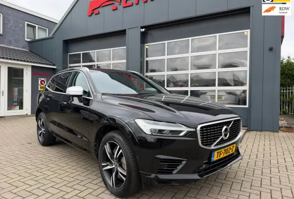 2.0 T8 Twin Engine AWD R-Design / Pano / ACC / SOH 82% / Trekhaak / Top Auto !.