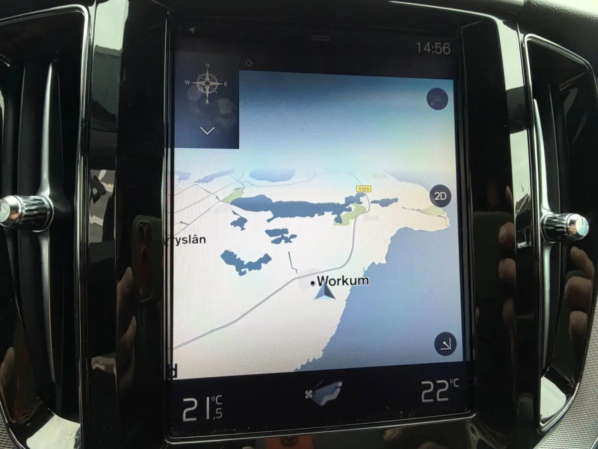 2.0 T8 Twin Engine AWD R-Design / Pano / ACC / SOH 82% / Trekhaak / Top Auto !.