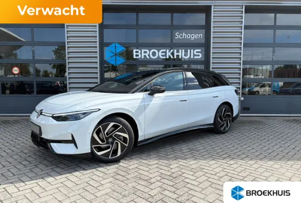 Limited Edition Plus | Koplampverlichting LED Matrix (IQ.Light) | Sfeerverlichting interieur (30 kleuren instelbaar) | Voorstoelen, verwarmbaar