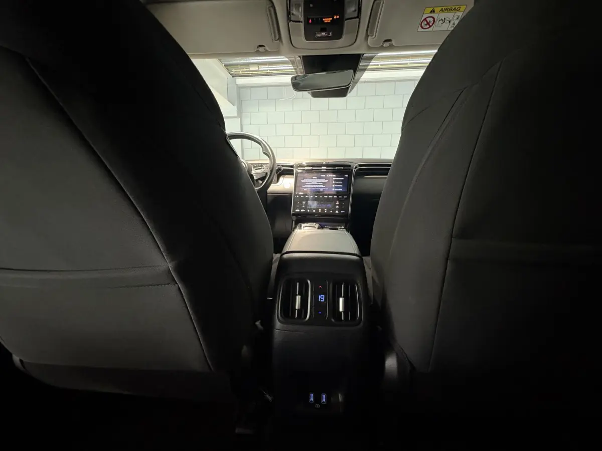 1.6 T-GDI PHEV Comfort 4WD | Achteruitrijcamera | Navigatie | Apple CarPlay | 19" LMV