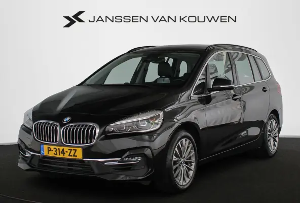 216i Business Edition Plus Trekhaak Stoelverwarming Head-Up Harman Kardon