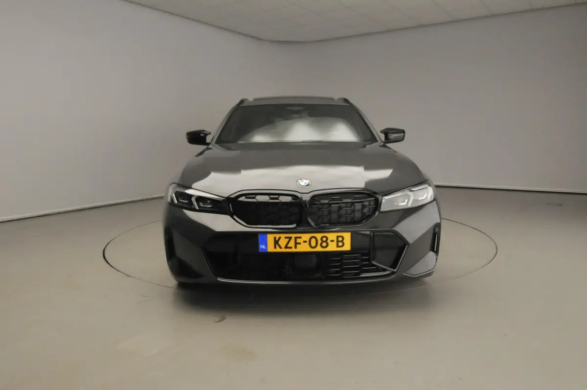 M340i xDrive | M-Sportpakket | LED | HUD | Active cruise | Panoramadak | Elektr. zetels | DAB | Harman-kardon sound | Alu 19 inch