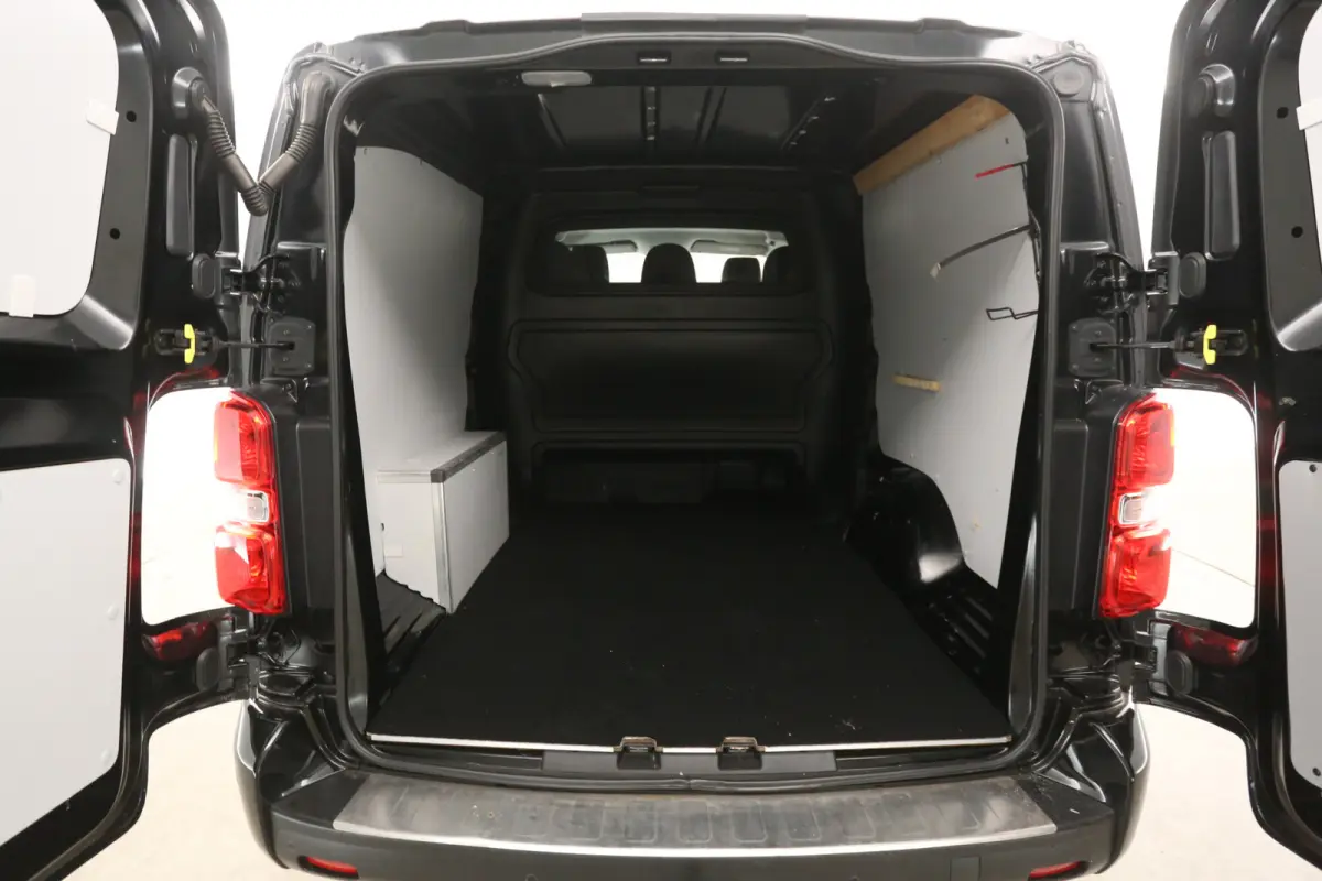 2.0 CDTI L3H1 | Dubbele Cabine | Airco | Camera | Cruise | Trekhaak | Carplay | Navi