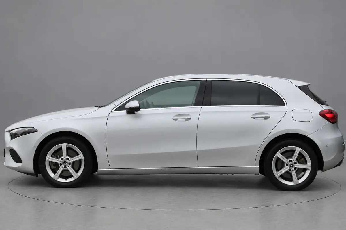 250e AUT8 Luxury Line DISTRONIC <<FACELIFT>>
