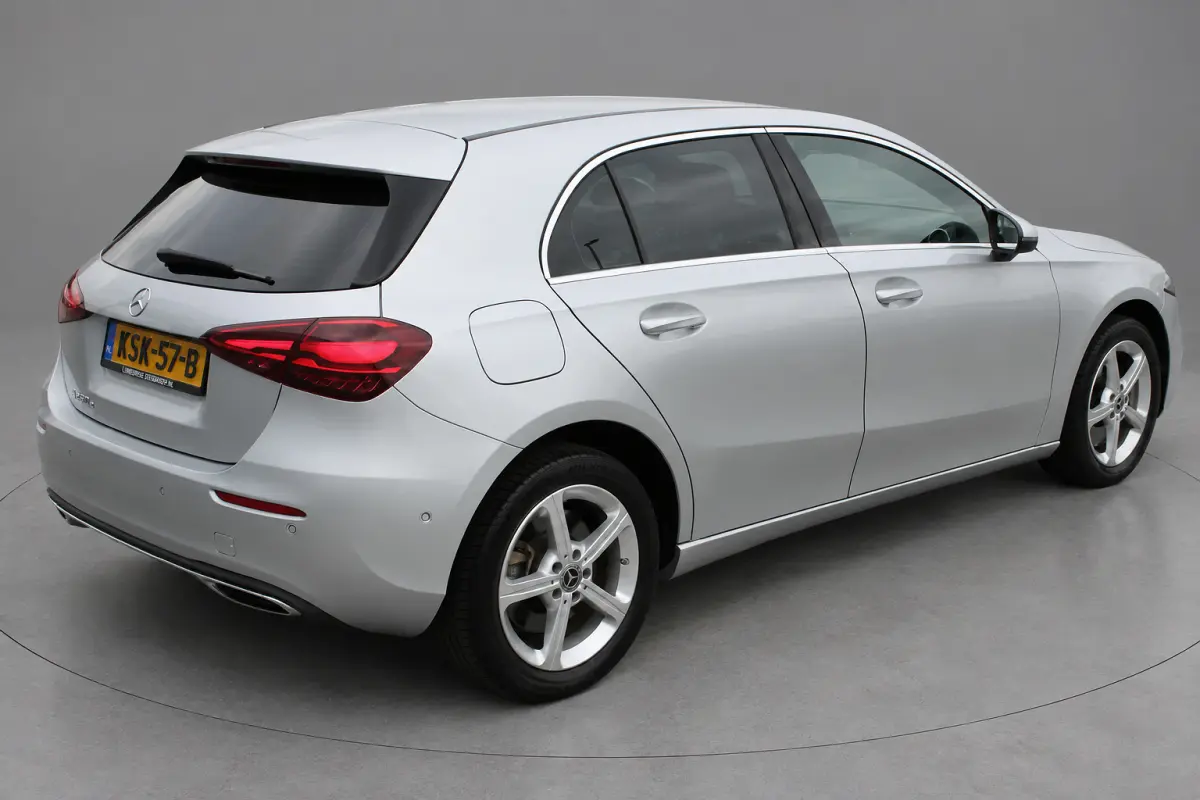 250e AUT8 Luxury Line DISTRONIC <<FACELIFT>>