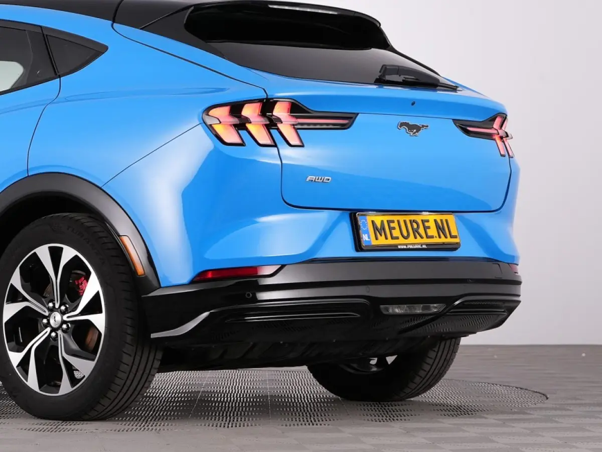 AWD 75 kWh *SOH 95%* LEDER | EL.STOELEN | NAVI | ECC | Full LED !