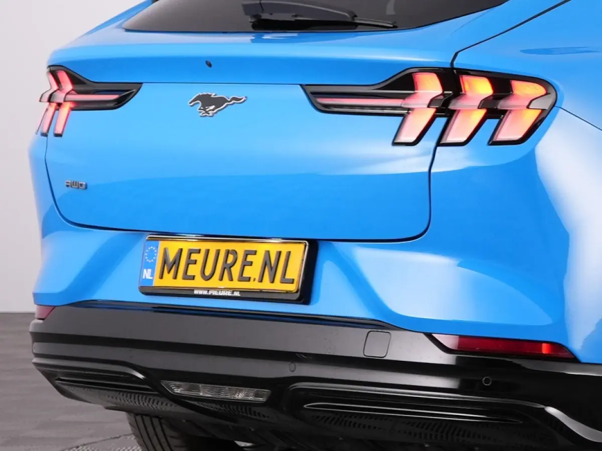 AWD 75 kWh *SOH 95%* LEDER | EL.STOELEN | NAVI | ECC | Full LED !