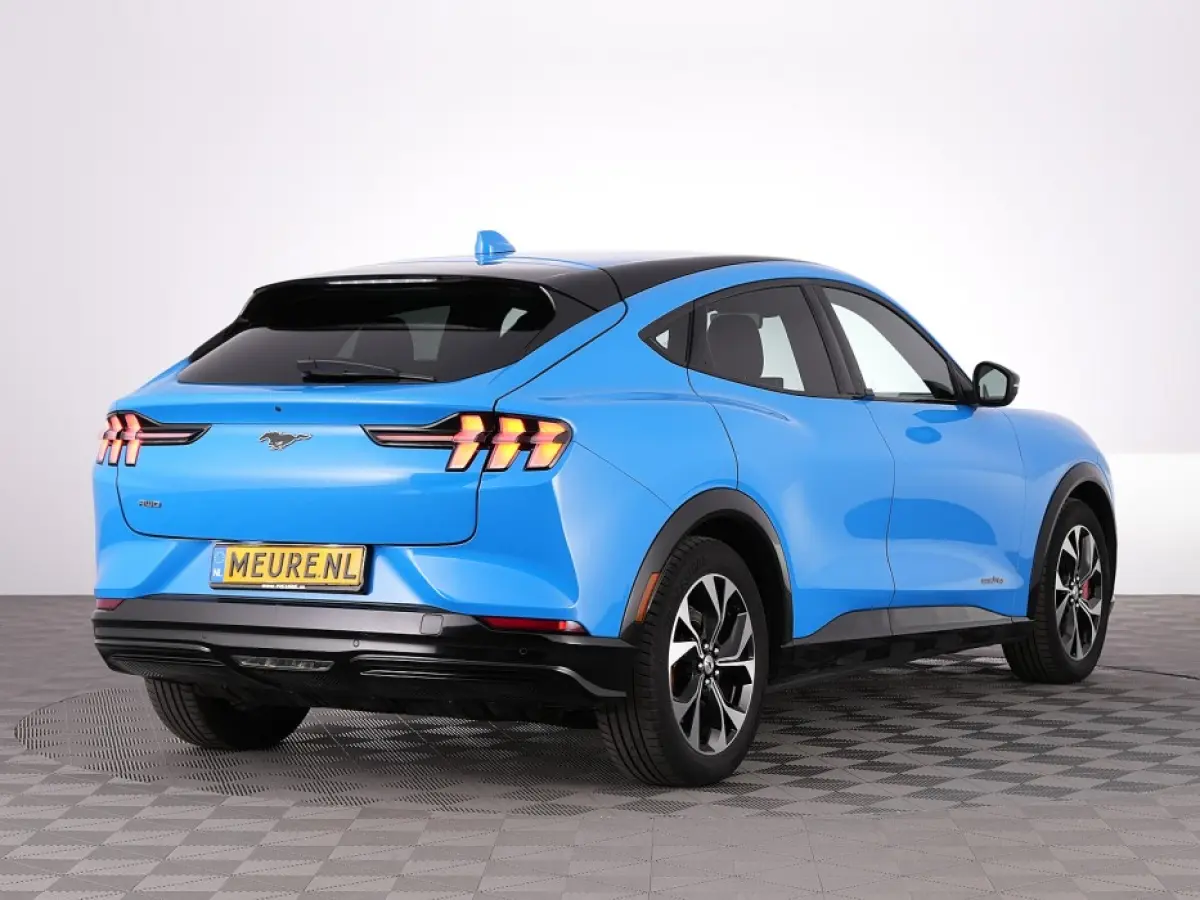 AWD 75 kWh *SOH 95%* LEDER | EL.STOELEN | NAVI | ECC | Full LED !