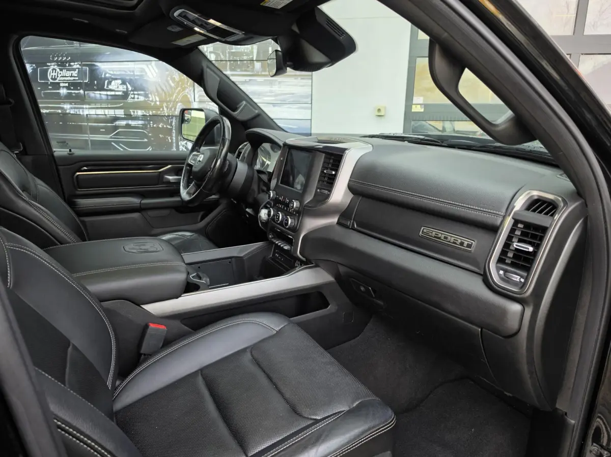 1500 4X4 5.7 V8 Crew Cab Sport|MARGE!| VOL OPTIES!|LPG!