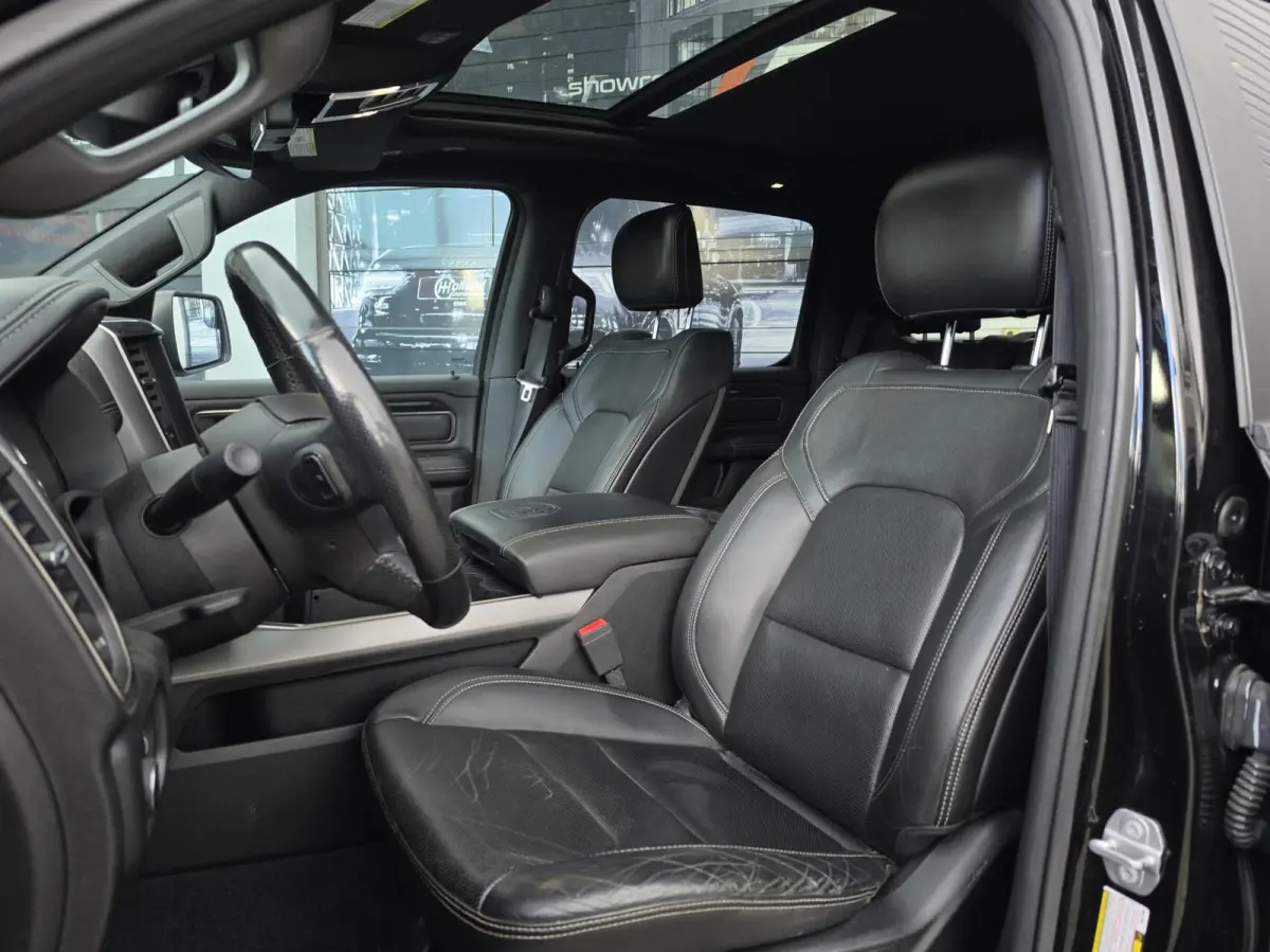 1500 4X4 5.7 V8 Crew Cab Sport|MARGE!| VOL OPTIES!|LPG!