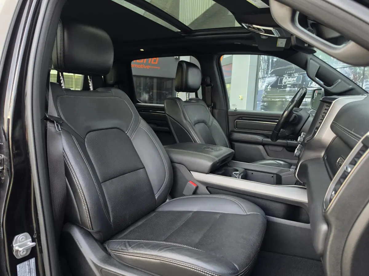 1500 4X4 5.7 V8 Crew Cab Sport|MARGE!| VOL OPTIES!|LPG!