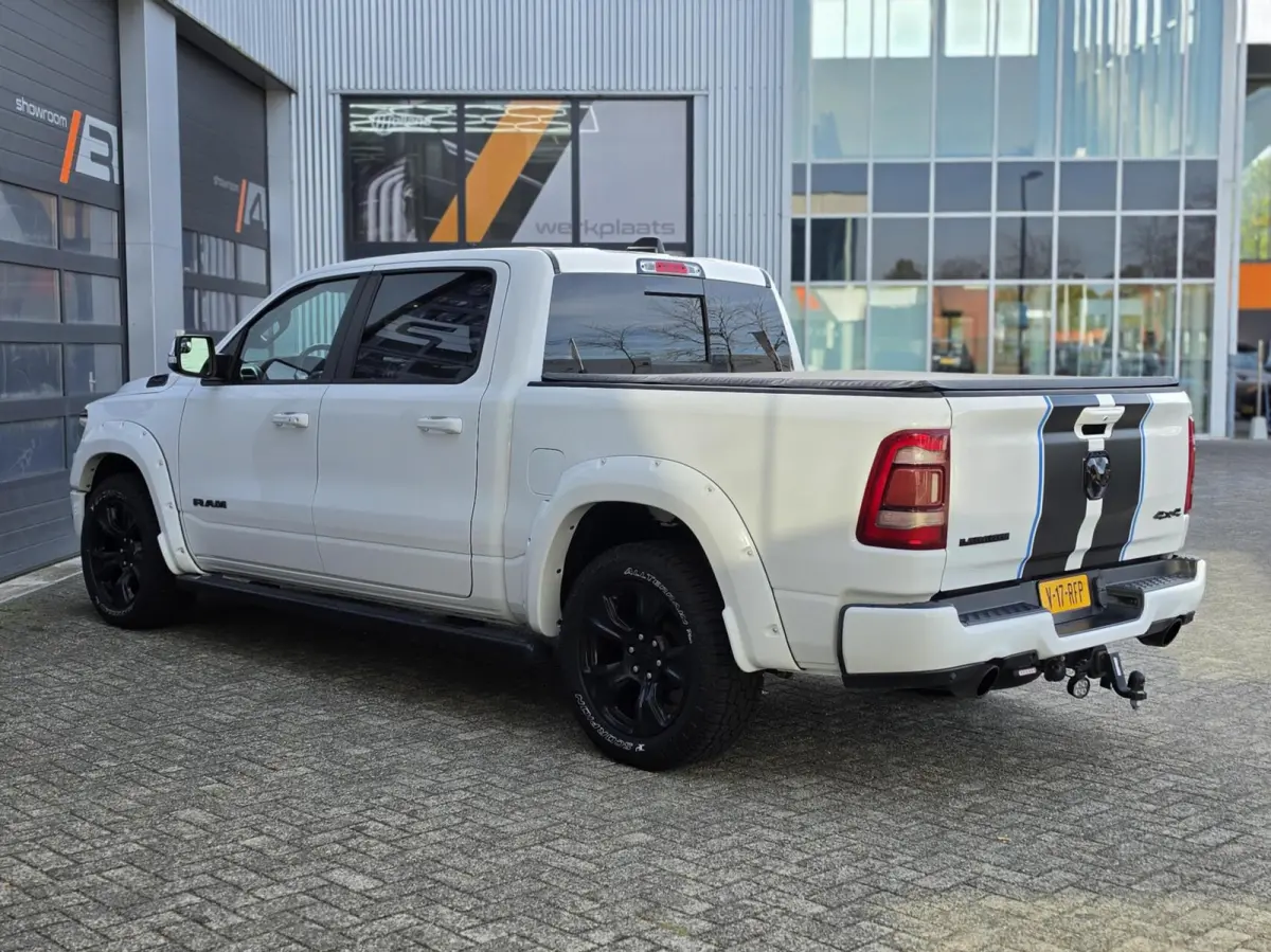 1500 4X4 5.7 V8 Crew Cab Laramie| MARGE! |VOL OPTIES!|LPG!