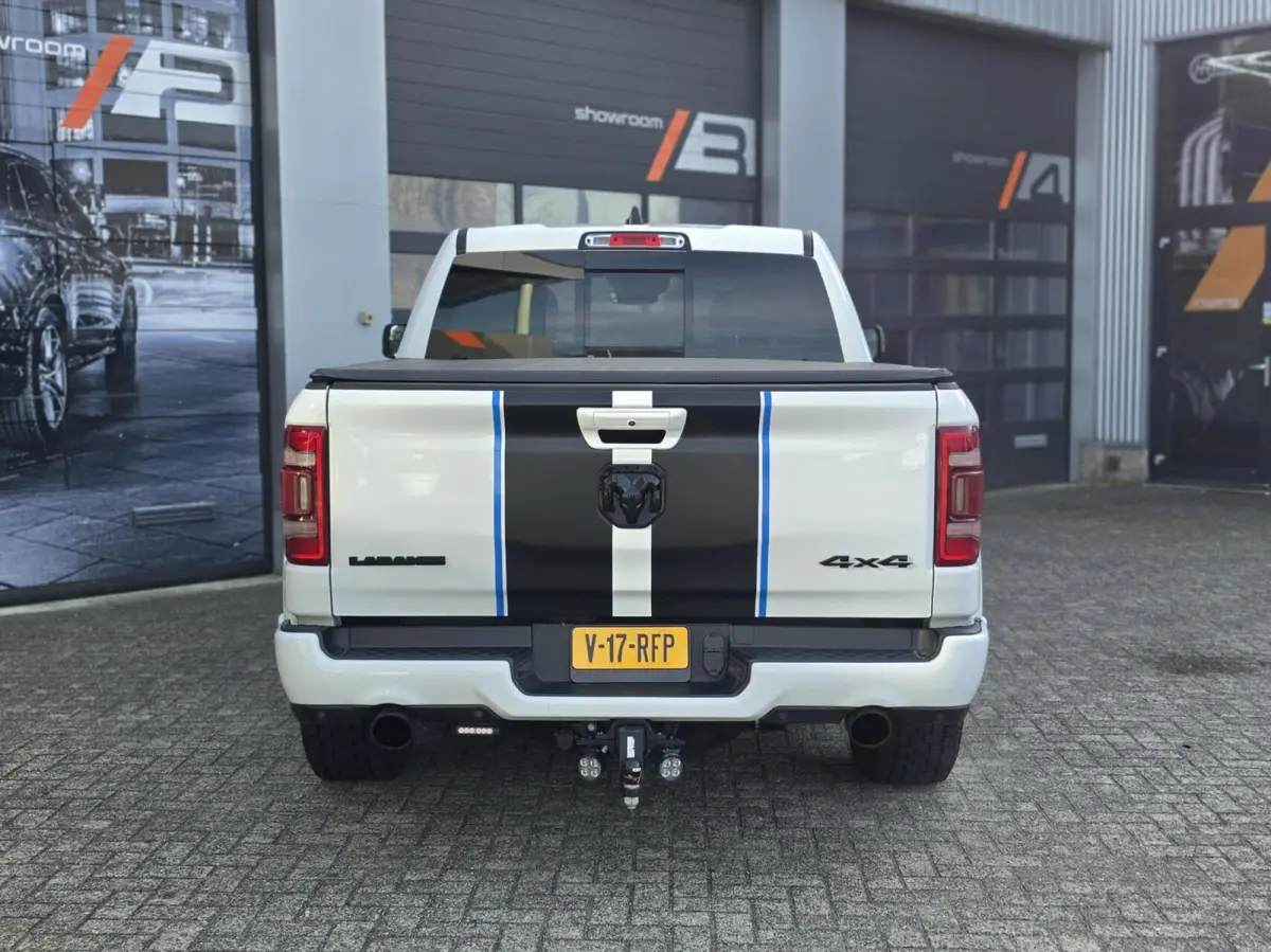 1500 4X4 5.7 V8 Crew Cab Laramie| MARGE! |VOL OPTIES!|LPG!