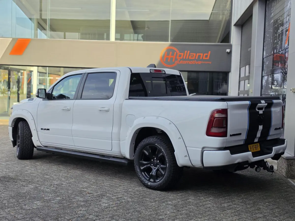 1500 4X4 5.7 V8 Crew Cab Laramie| MARGE! |VOL OPTIES!|LPG!