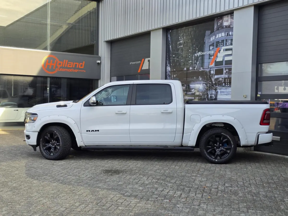 1500 4X4 5.7 V8 Crew Cab Laramie| MARGE! |VOL OPTIES!|LPG!