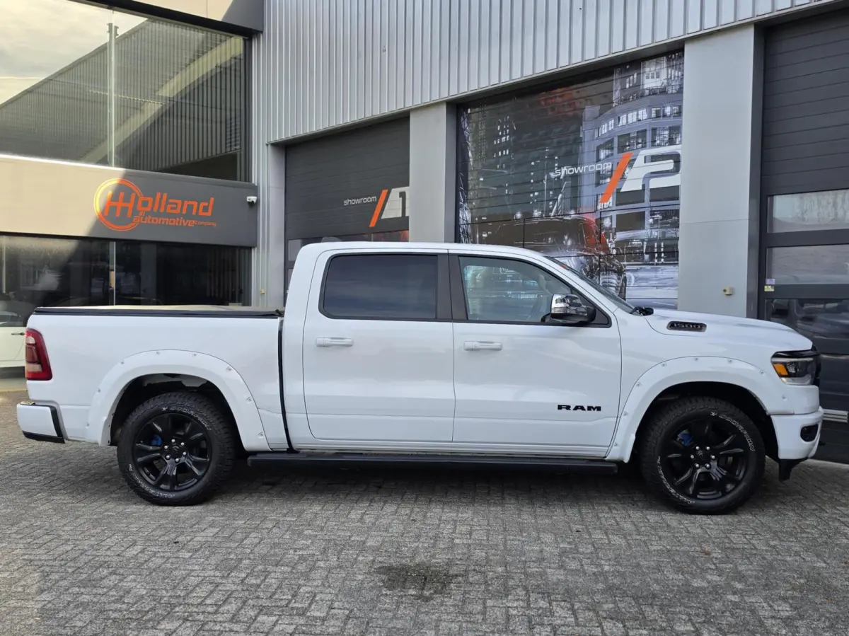 1500 4X4 5.7 V8 Crew Cab Laramie| MARGE! |VOL OPTIES!|LPG!