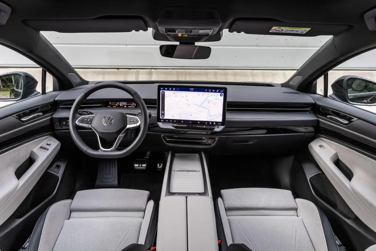 Limited Edition 286pk Plus 86 kWh | LMV 20'' | Trekhaak Inklapbaar | Panoramadak