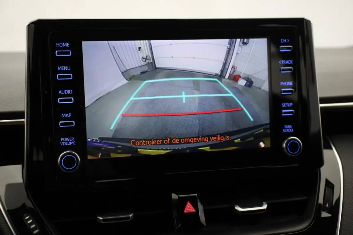 1.8 Hybrid Active - Carplay, Camera, Cruise, Clima