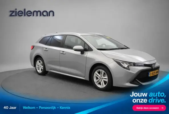 1.8 Hybrid Active - Carplay, Camera, Cruise, Clima