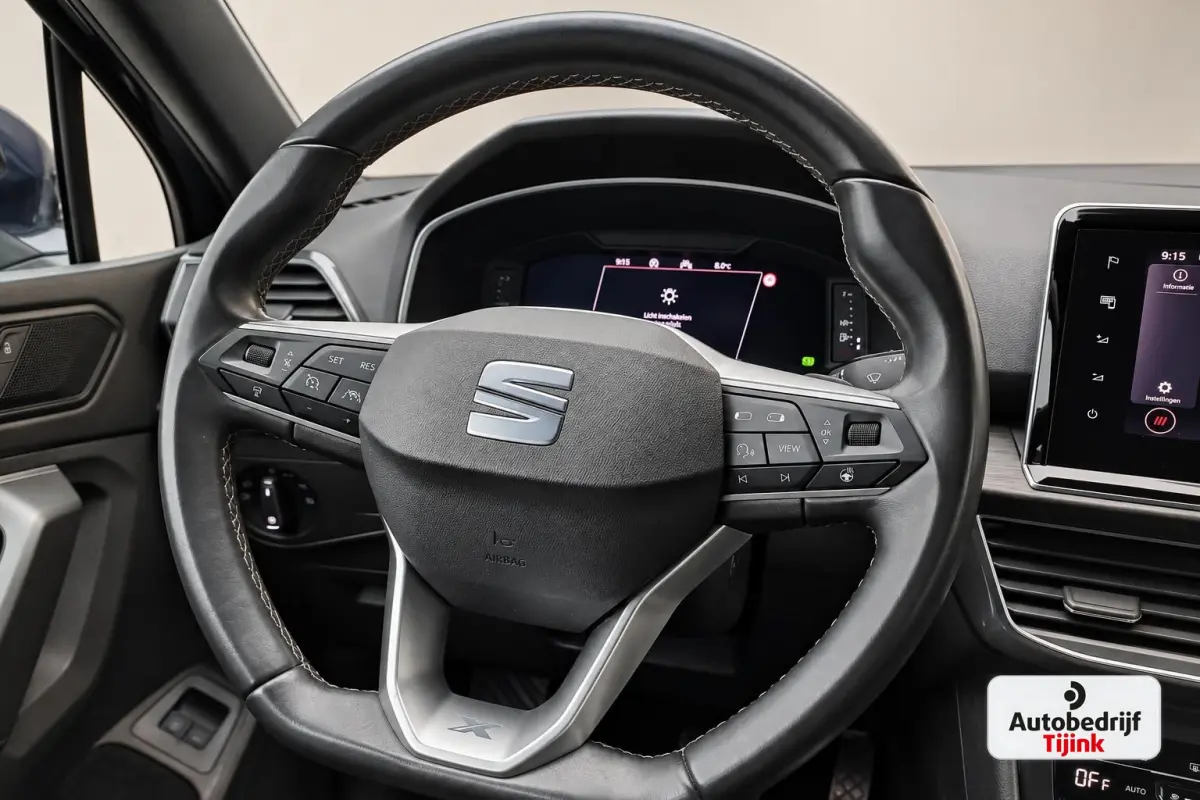 1.4 TSI e-Hybrid PHEV Xcellence | LED | Trekhaak | ACC | Stoel- en stuurverwarming | Keyless | All-seasons |
