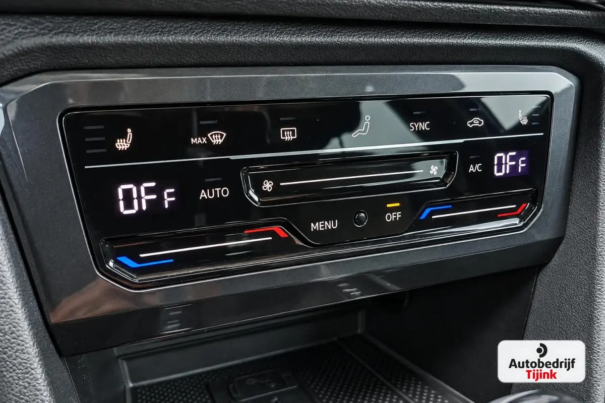 1.4 TSI e-Hybrid PHEV Xcellence | LED | Trekhaak | ACC | Stoel- en stuurverwarming | Keyless | All-seasons |