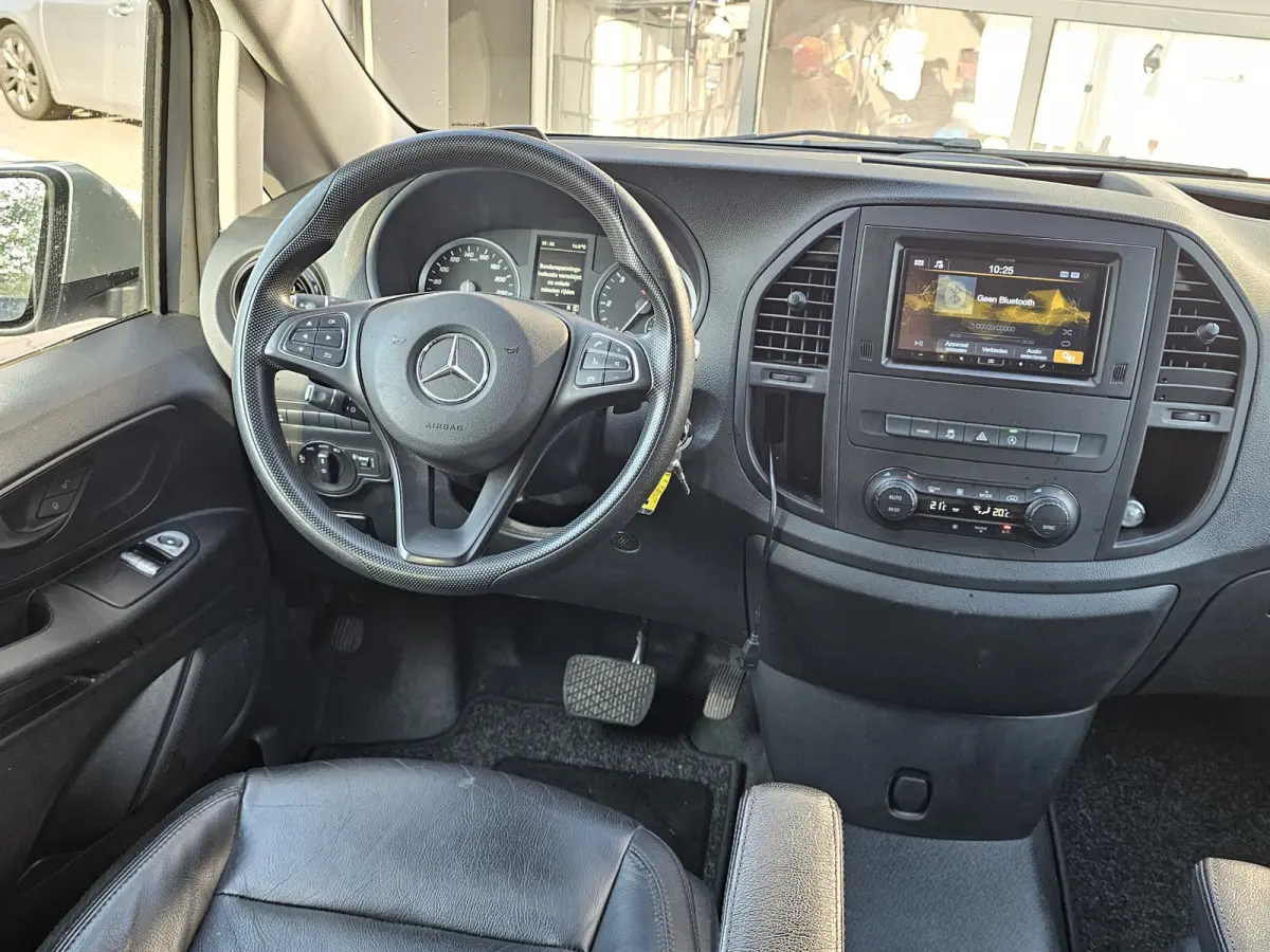 116 CDI ExtraLang DC | Automaat | Navi | Trekhaak | Sidebars | Achterdeuren | Leder | LMV |