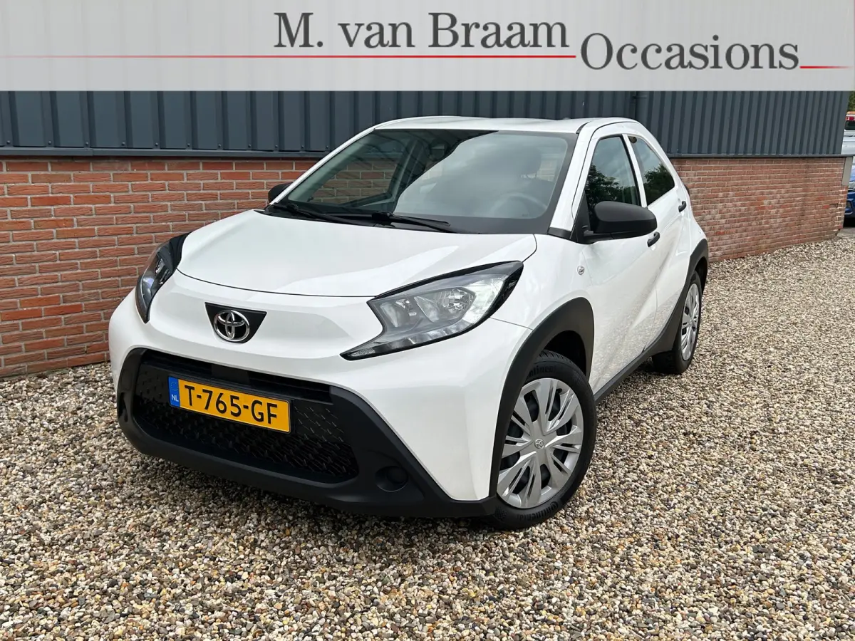 1.0 VVT-i Org-NL/Eerste eigenaar/12 maand garantie!!