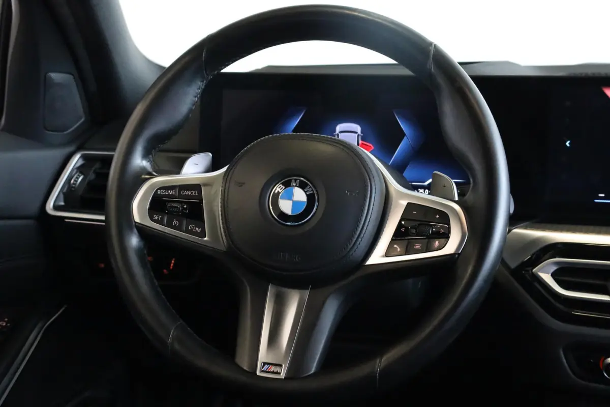 318i | M Sport | Elektrisch Verstelbare Stoelen | Stoelverwarming | HiFi Geluidssysteem | Comfort Access