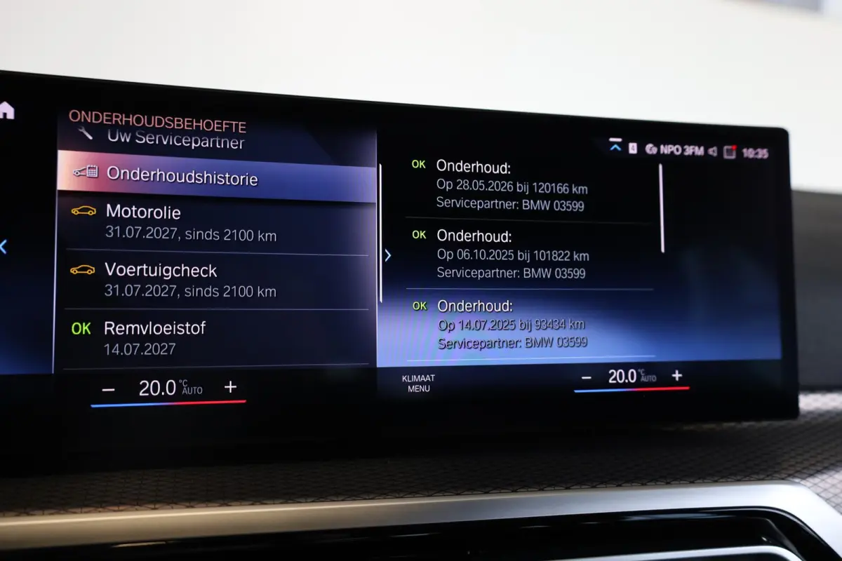 318i | M Sport | Elektrisch Verstelbare Stoelen | Stoelverwarming | HiFi Geluidssysteem | Comfort Access