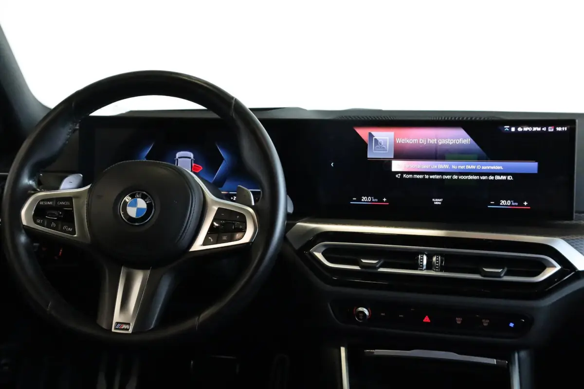 318i | M Sport | Elektrisch Verstelbare Stoelen | Stoelverwarming | HiFi Geluidssysteem | Comfort Access